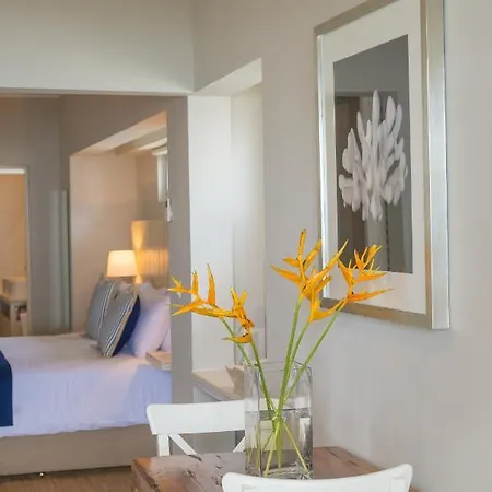 Le Nautique Beachfront Apartments Anse Royale Exterior foto